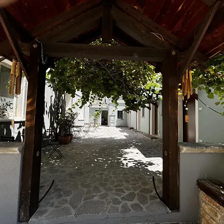 Essential & Parking In Centro Citta Con Parcheggio Privato E Wifi בית הארחה פוטנצה