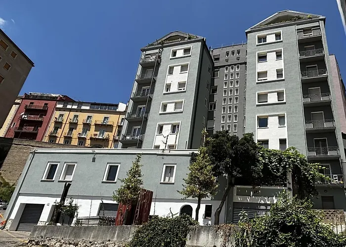 Essential & Parking In Centro Citta Con Parcheggio Privato E Wifi