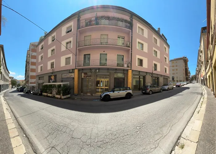 Gasthuis Essential & Parking In Centro Citta Con Parcheggio Privato E Wifi *