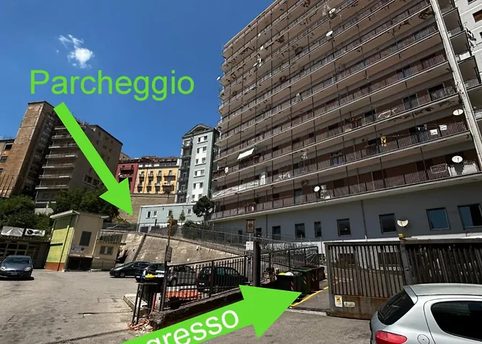 Essential & Parking In Centro Citta Con Parcheggio Privato E Wifi